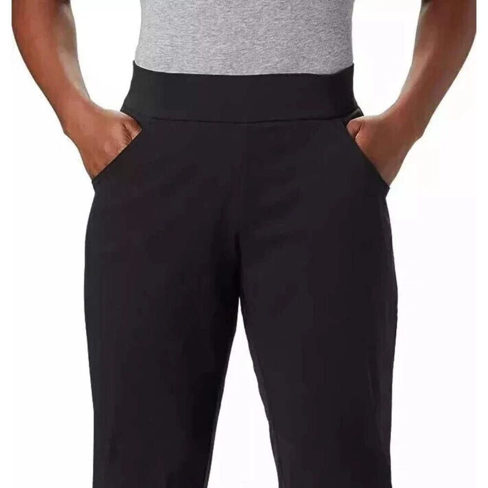 COLUMBIA Omni-Shade Omni-Shield Pull-On Capri Pants Small Blk Bermuda Shorts NWT - Picture 3 of 15